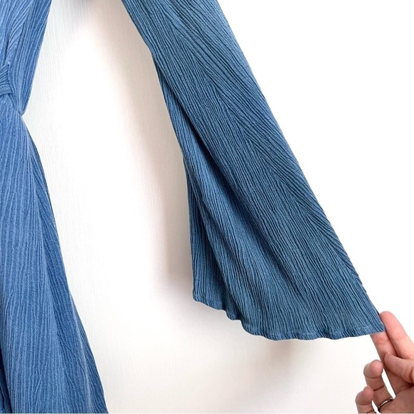 Altar’D State Long Sleeve Romper Dusty Blue V-neck Size Medium Festival Bohemian - Picture 4 of 8